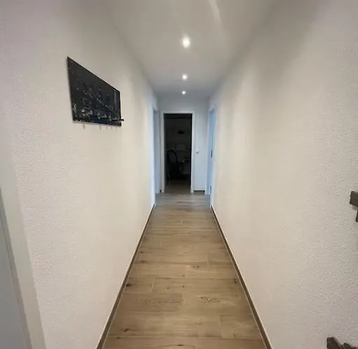 Familienwohnung Neben Dem See,Messe Und Europapark