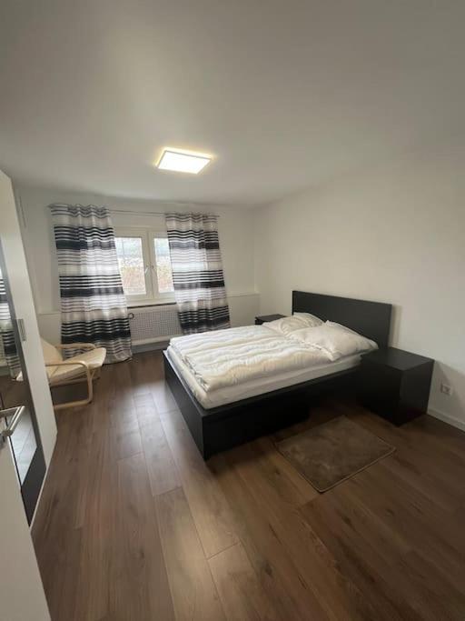 Apartment Familienwohnung Neben Dem See,messe Und Europapark *